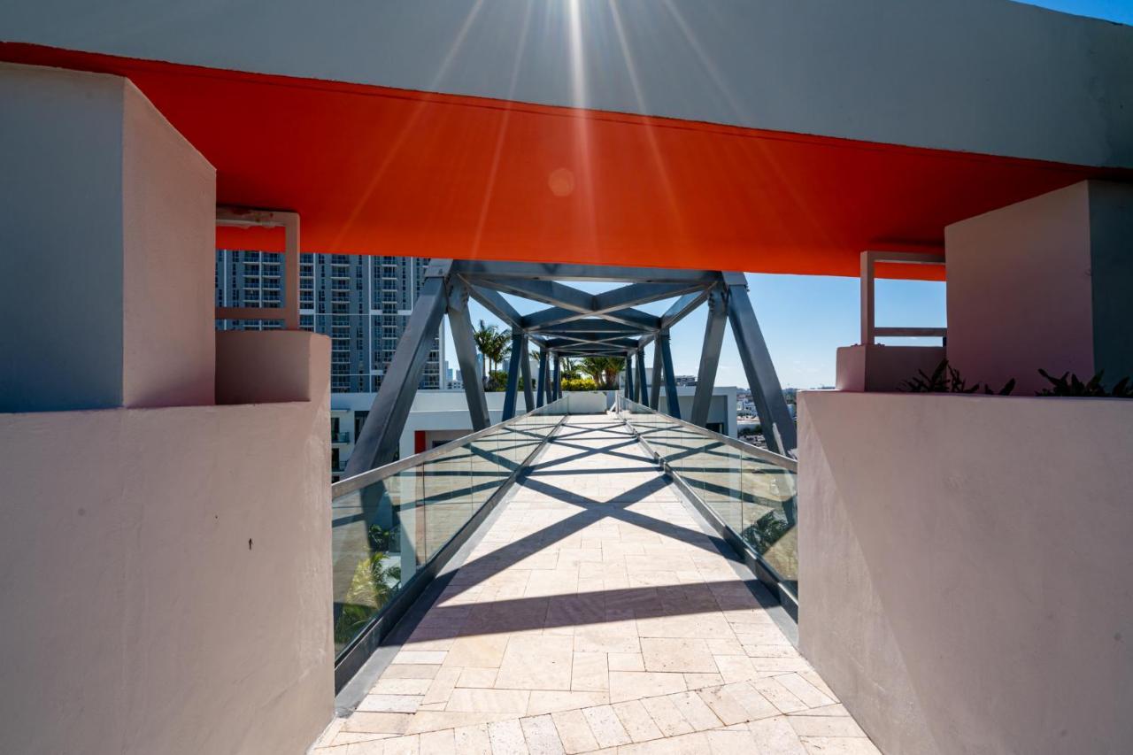 Whyhotel Midtown Miami Дорел Экстерьер фото